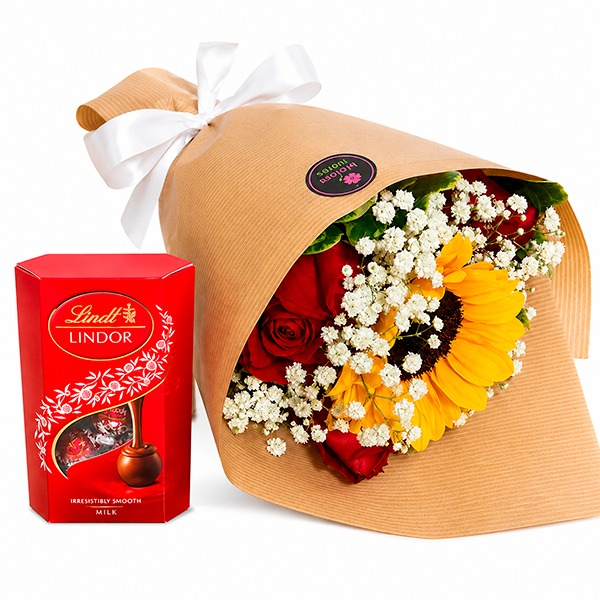Buqu� com Rosas e Girassol e Lindt